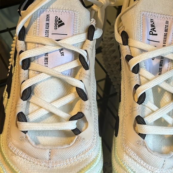 ADIDAS 🔥PARLEY 🌊 Like New - Picture 2 of 7